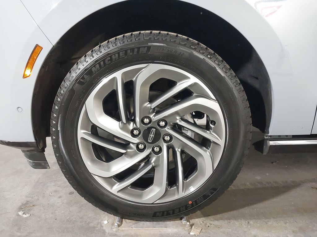 2025 Lincoln Navigator L