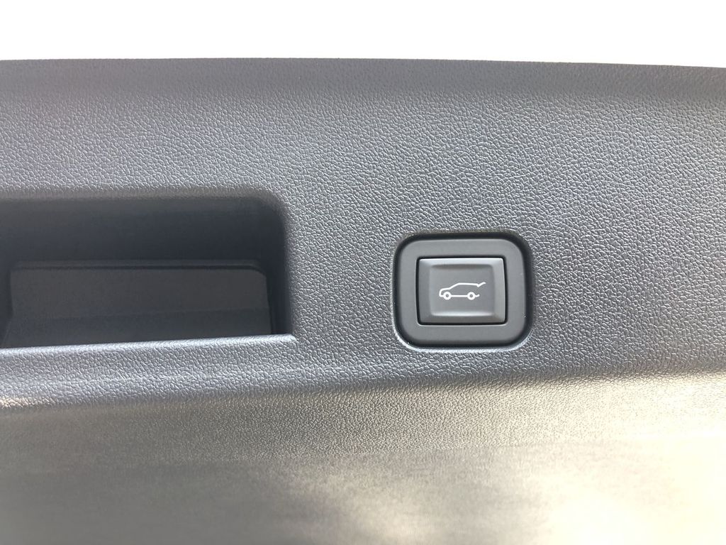 2027 Chevrolet Traverse