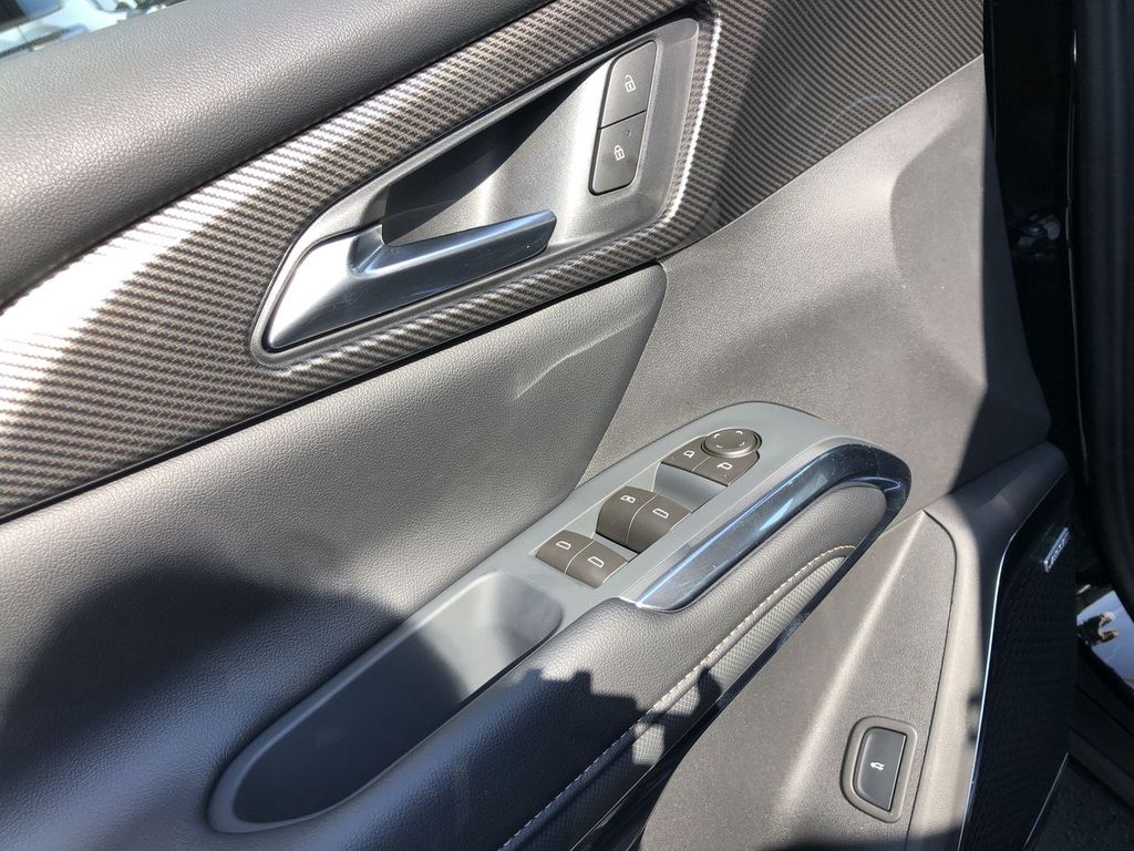 2027 Chevrolet Traverse