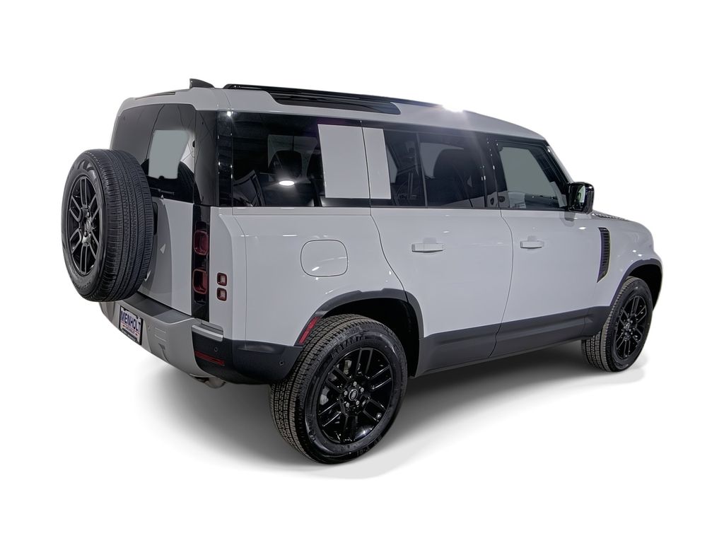 2025 Land Rover Defender 110