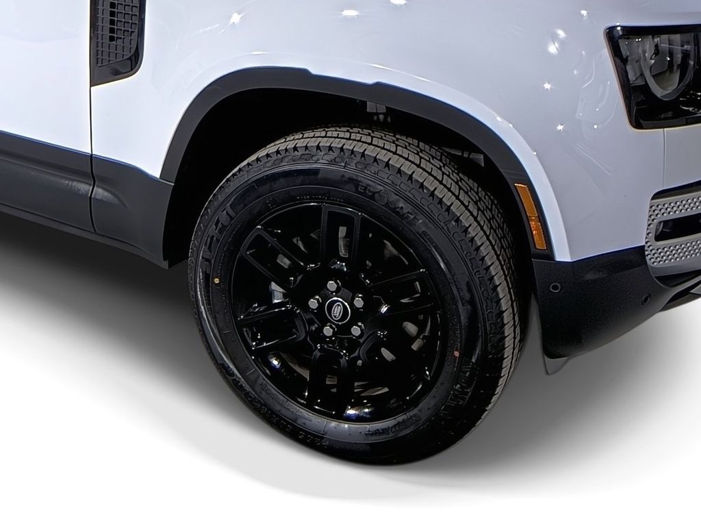 2025 Land Rover Defender 110