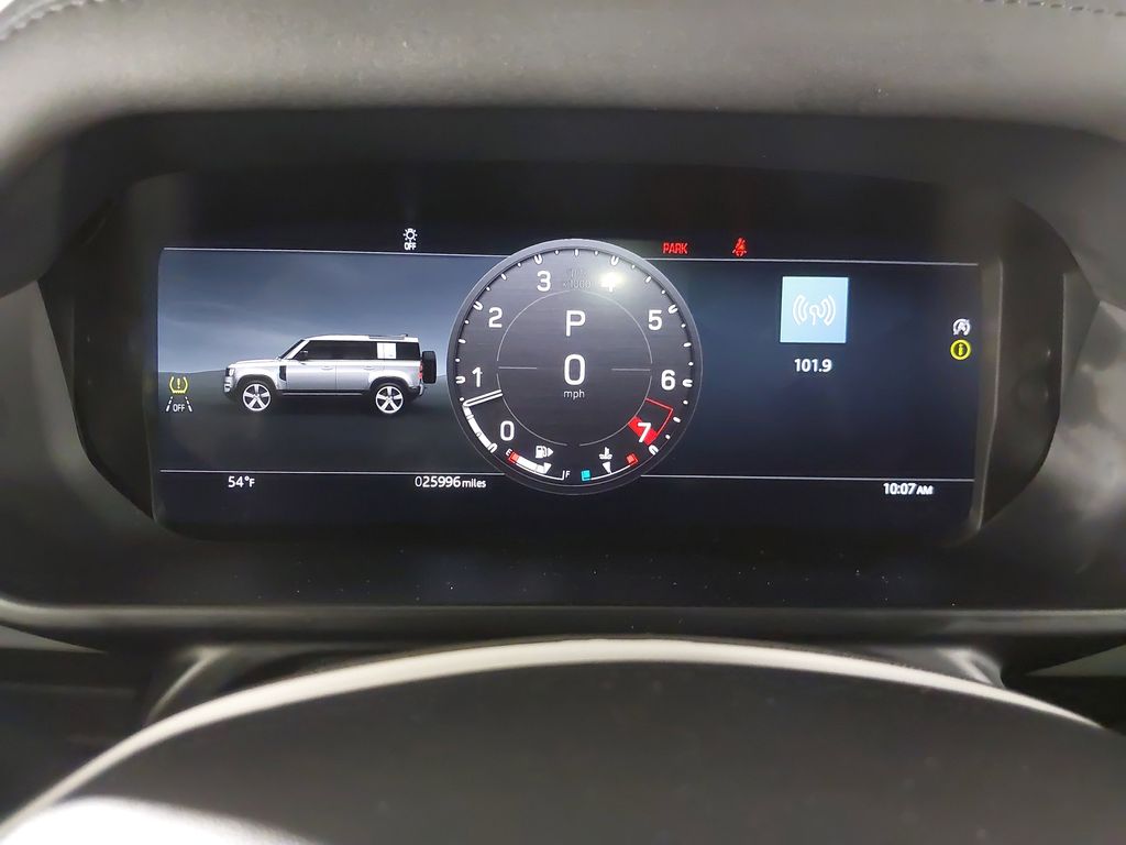 2025 Land Rover Defender 110