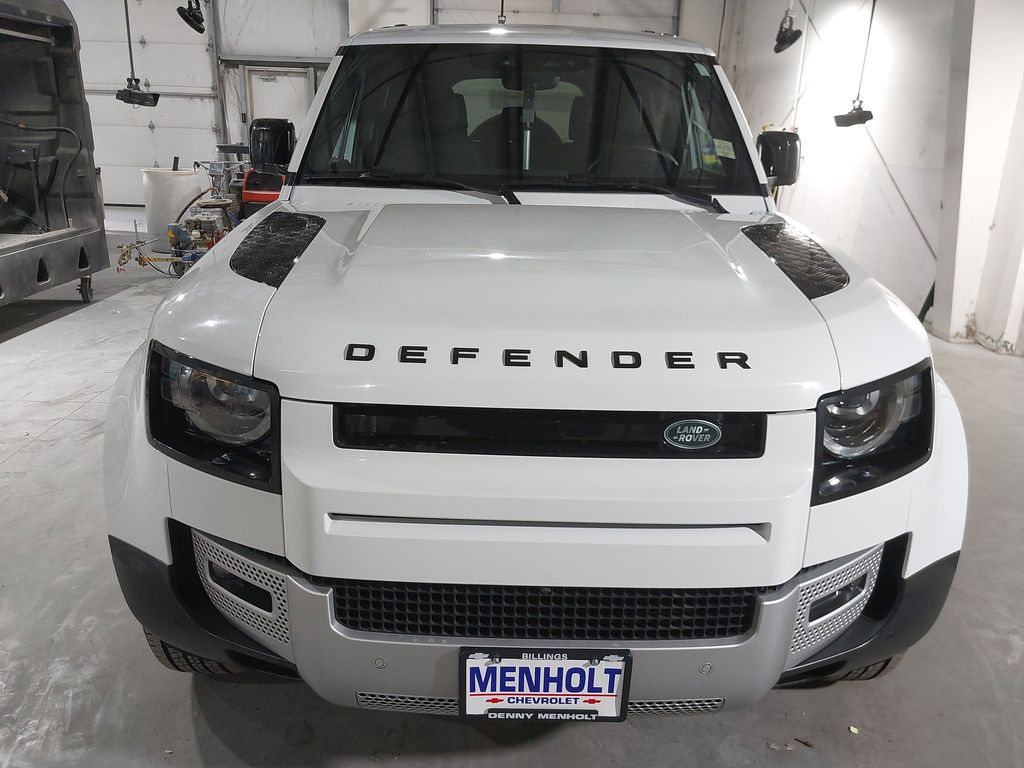 2025 Land Rover Defender 110