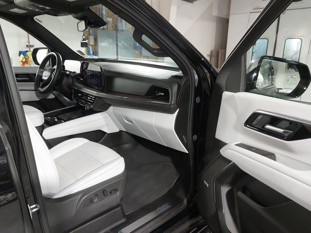 2025 Chevrolet Suburban