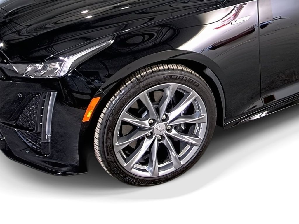 2024 Cadillac CT5