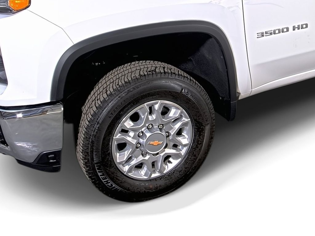 2024 Chevrolet Silverado 3500