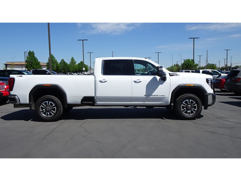 2024 GMC Sierra 3500