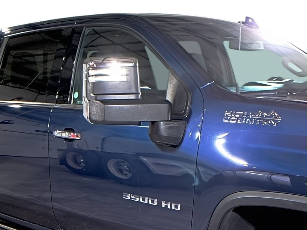 2023 Chevrolet Silverado 3500