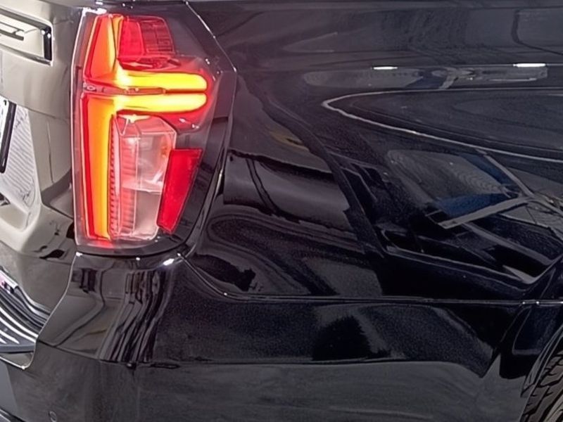 2023 Chevrolet Suburban