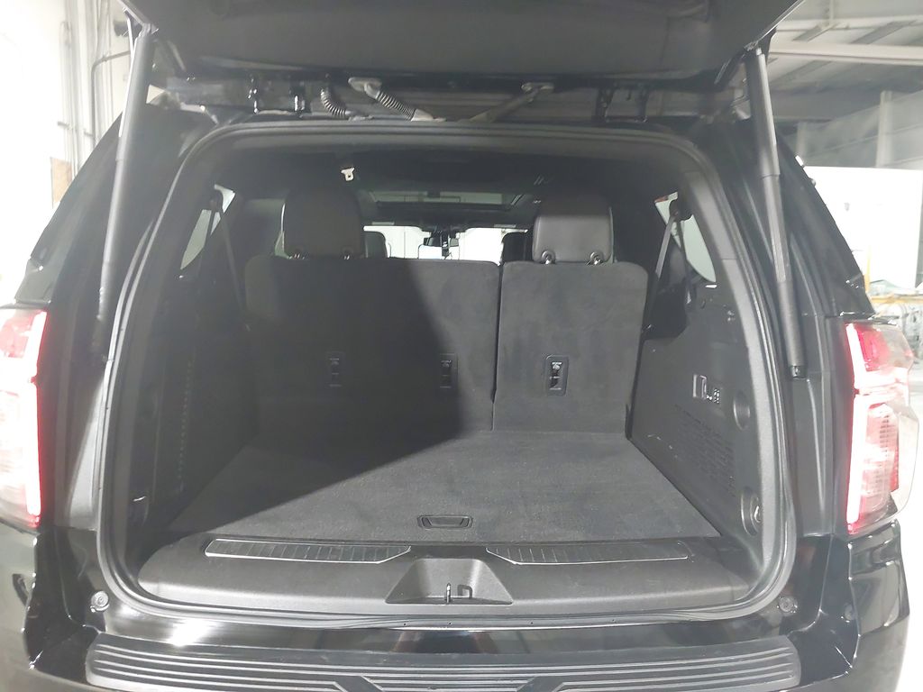 2023 Chevrolet Suburban