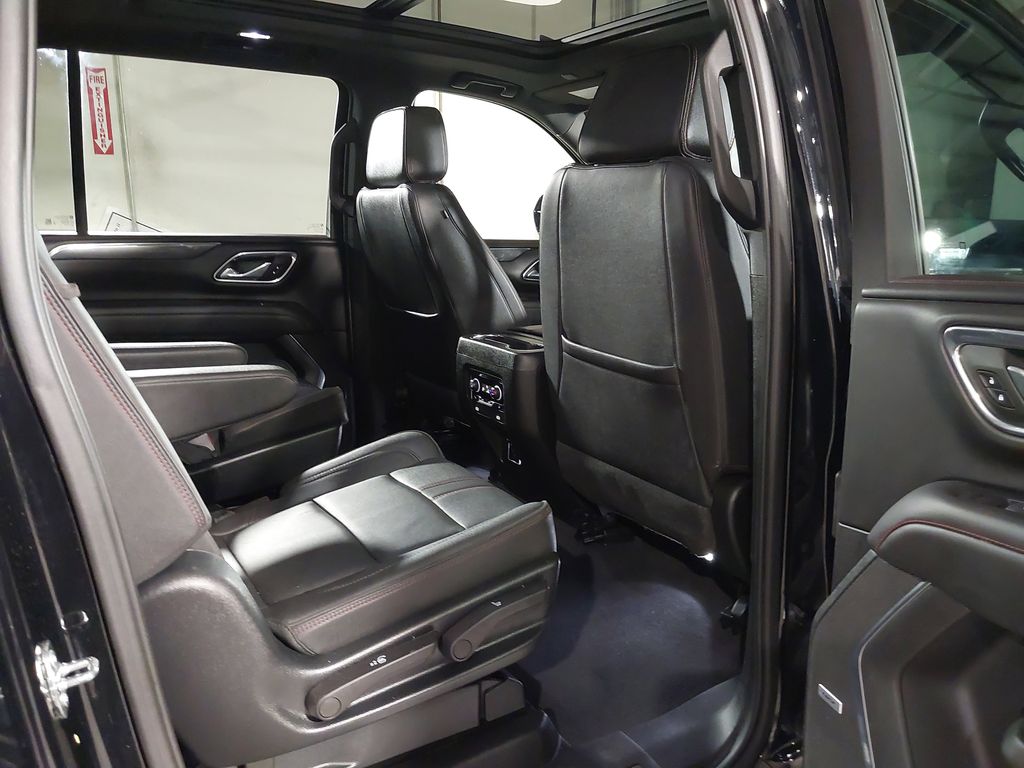 2023 Chevrolet Suburban