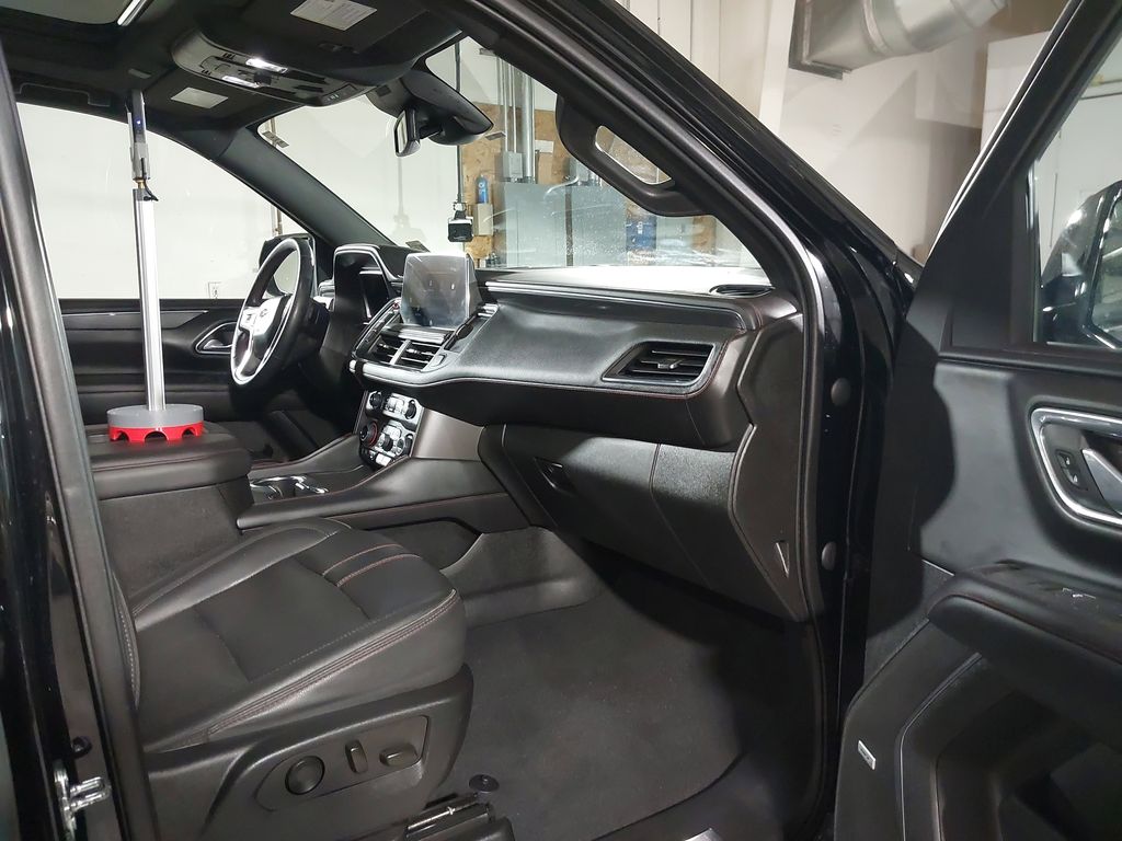 2023 Chevrolet Suburban