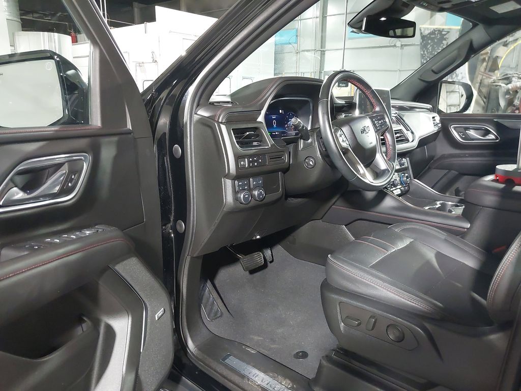 2023 Chevrolet Suburban