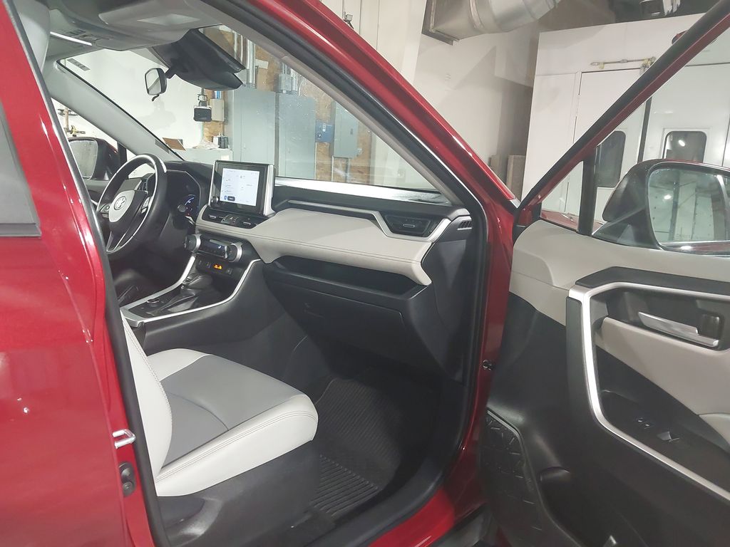2025 Toyota RAV4 Hybrid