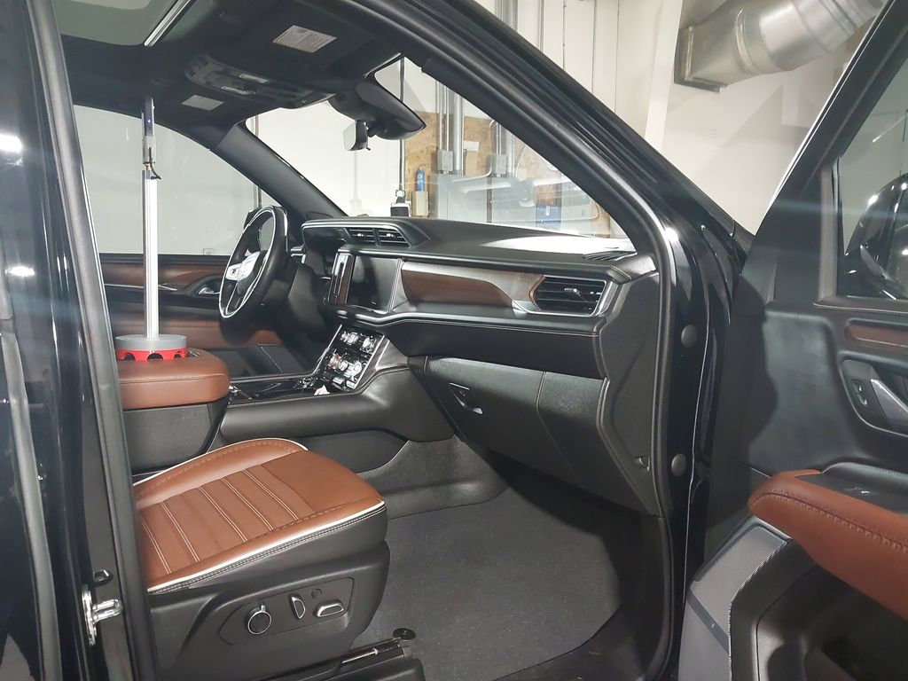 2023 GMC Yukon
