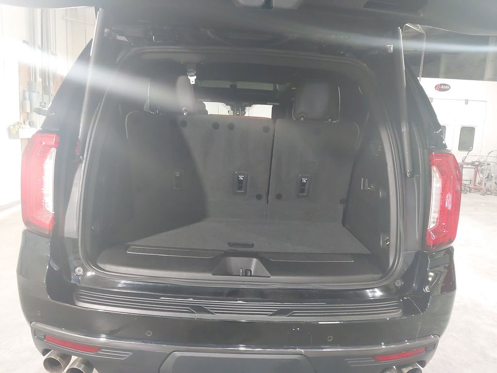 2023 GMC Yukon