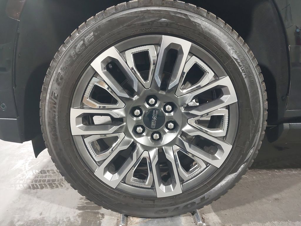 2023 GMC Yukon