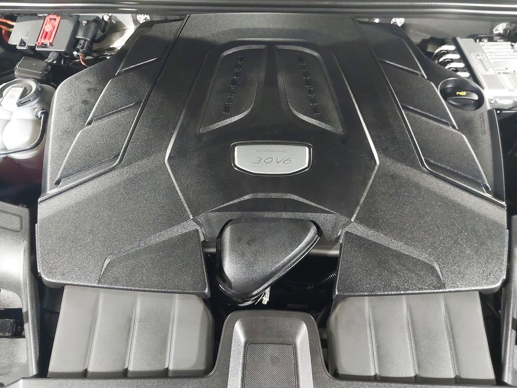 2023 Porsche Cayenne