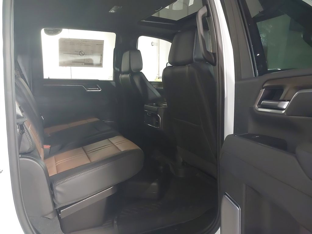 2026 Chevrolet Silverado 3500