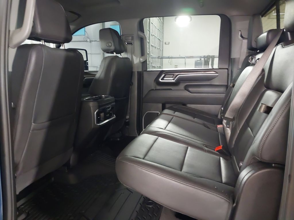 2025 Chevrolet Silverado 2500