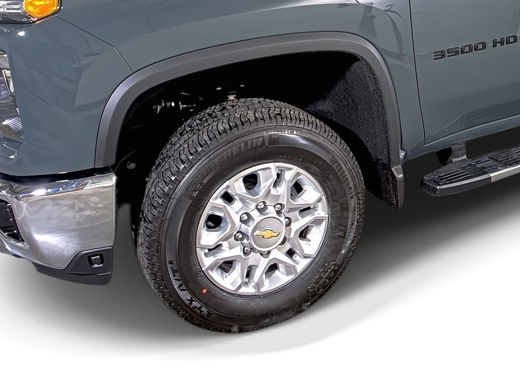 2026 Chevrolet Silverado 3500