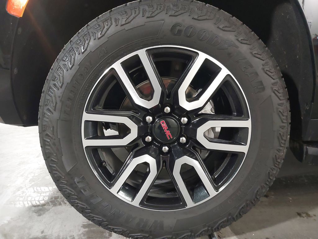 2024 GMC Yukon