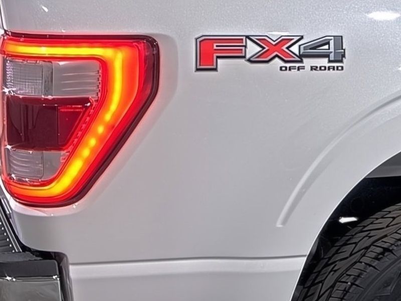 2023 Ford F-150 Lariat - Photo 13