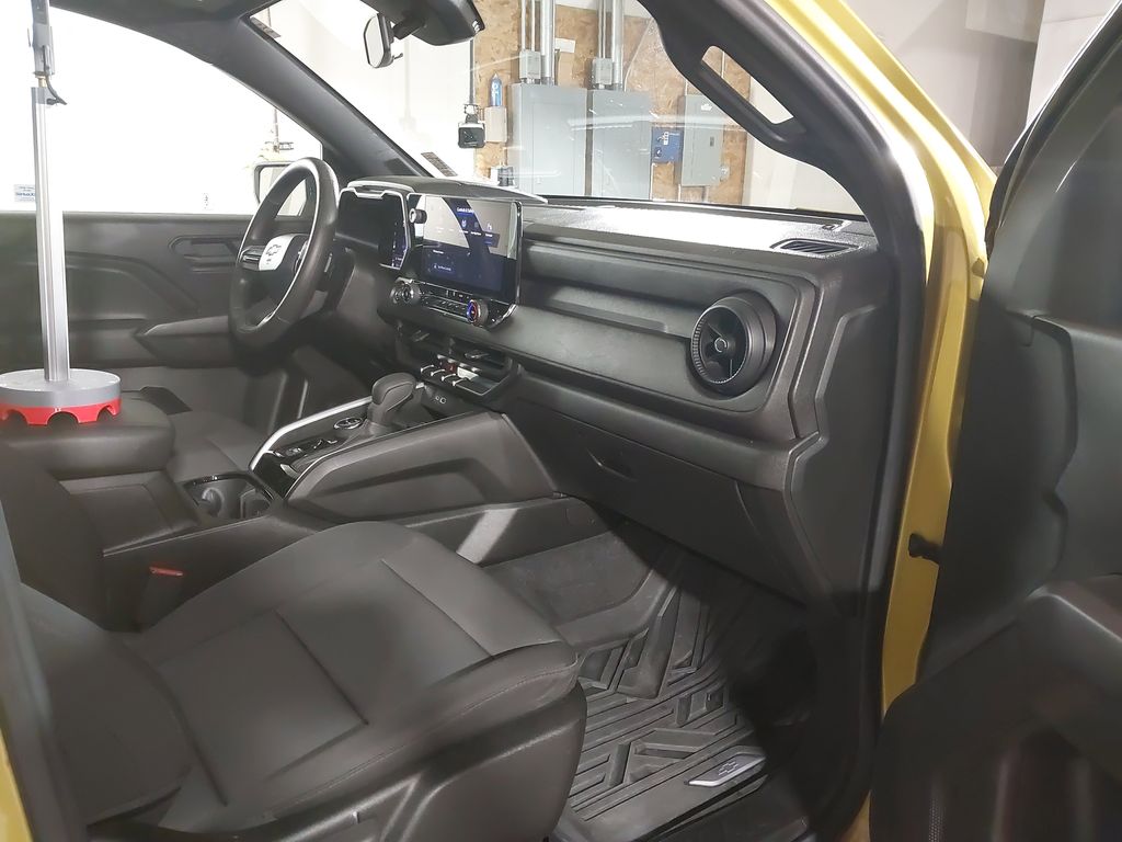 2023 Chevrolet Colorado