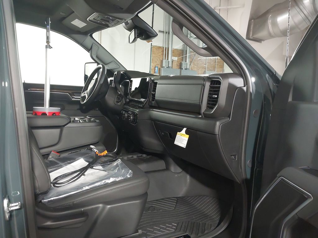 2026 Chevrolet Silverado 3500