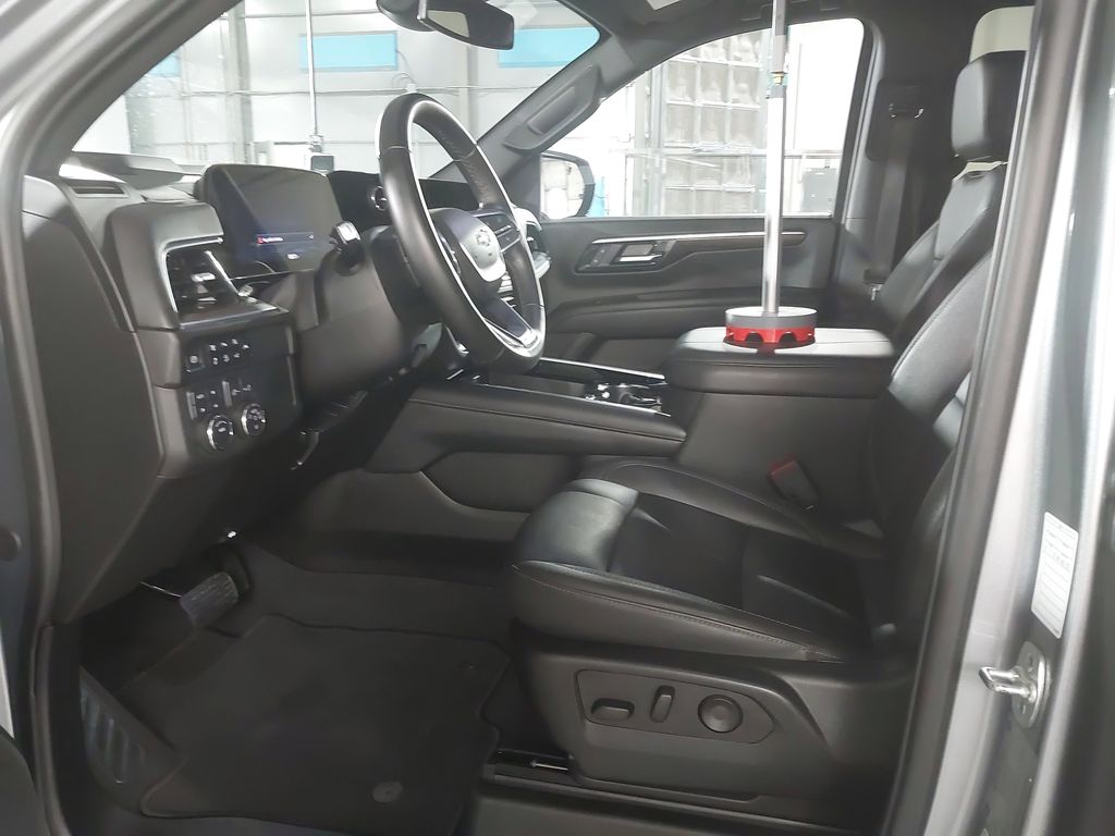 2025 Chevrolet Suburban