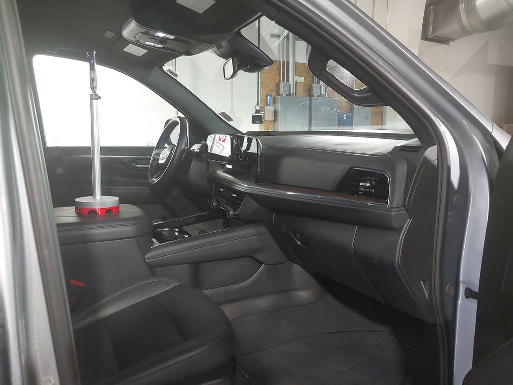 2025 Chevrolet Suburban