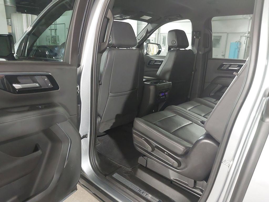 2025 Chevrolet Suburban