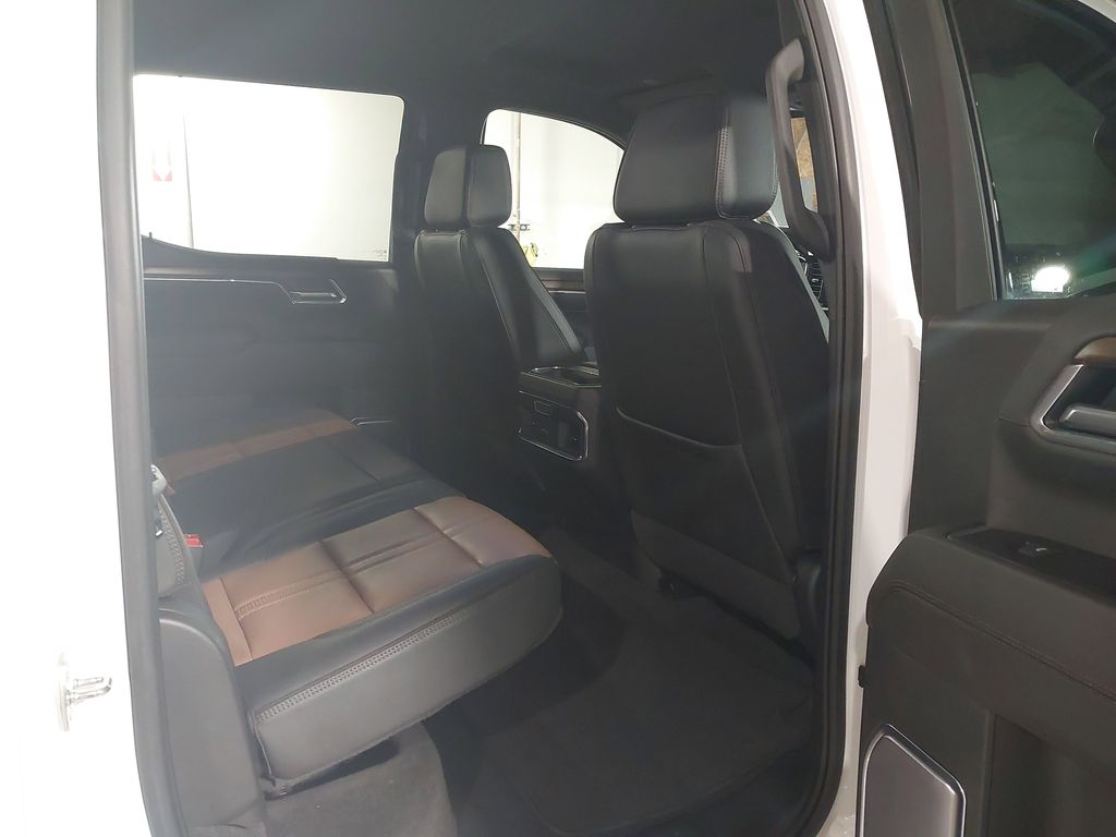 2023 Chevrolet Silverado 1500 High Country - Photo 23