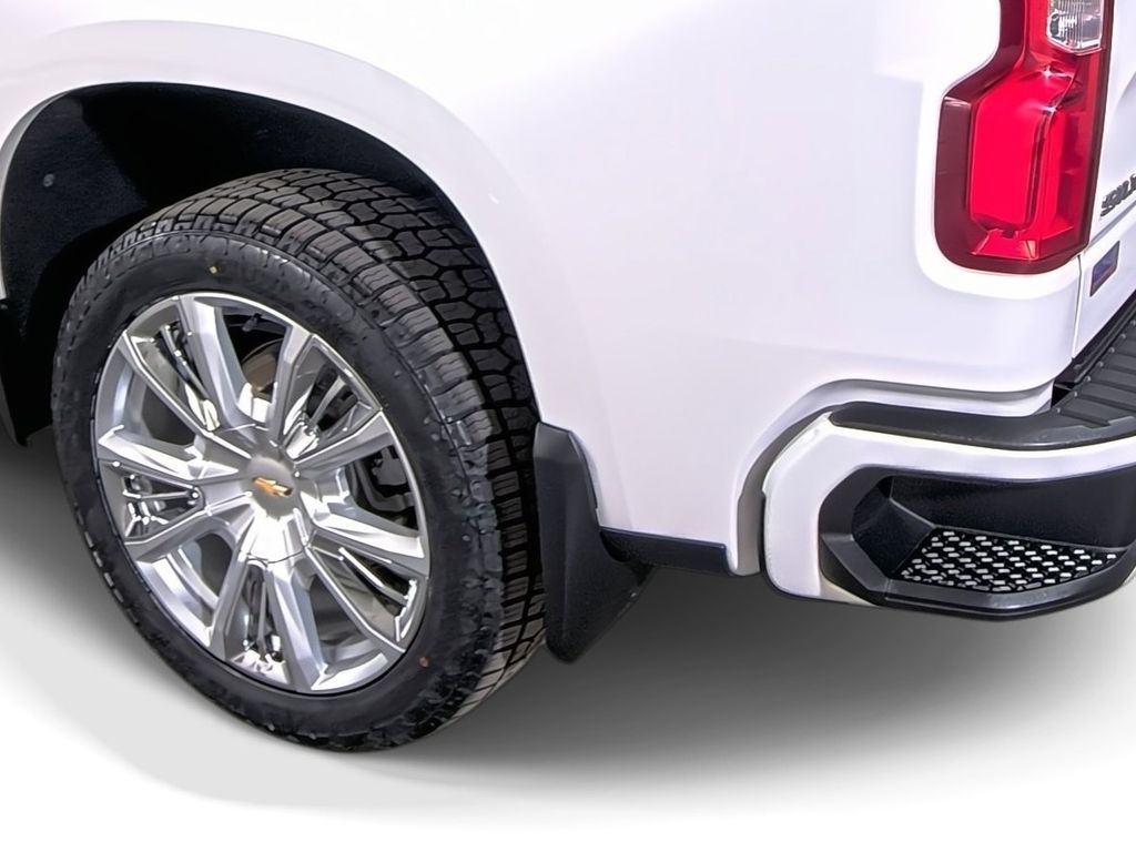 2023 Chevrolet Silverado 1500 High Country - Photo 9