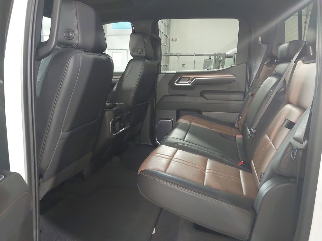 2023 Chevrolet Silverado 1500 High Country - Photo 20