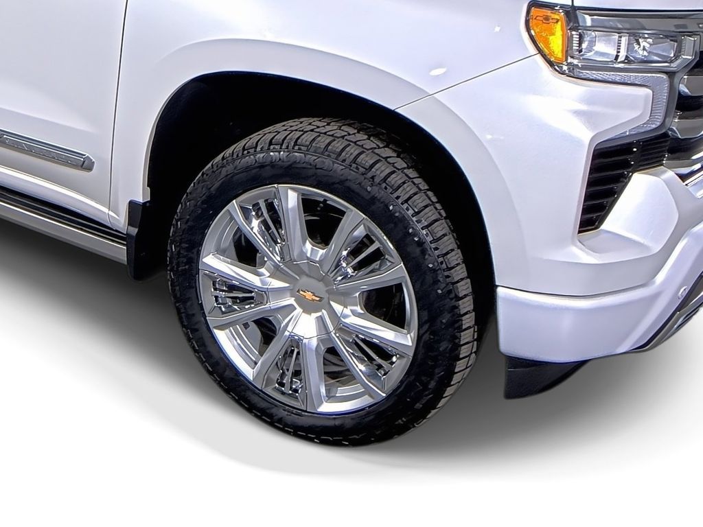 2023 Chevrolet Silverado 1500 High Country - Photo 14