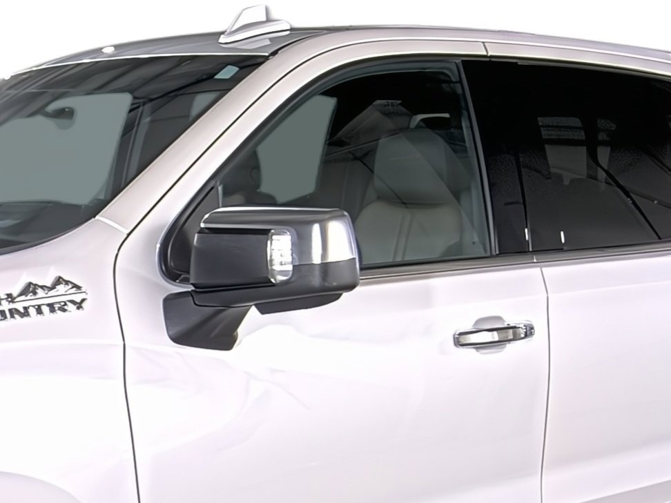 2023 Chevrolet Silverado 1500 High Country - Photo 8