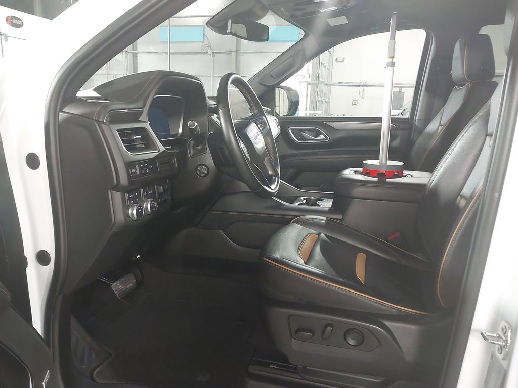 2023 GMC Yukon