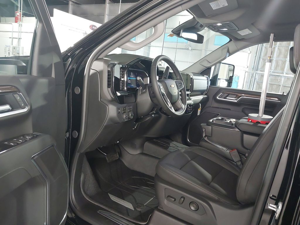 2026 Chevrolet Silverado 3500