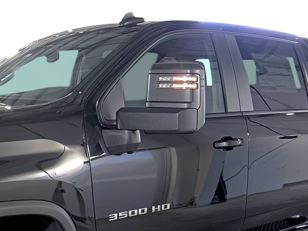 2026 Chevrolet Silverado 3500