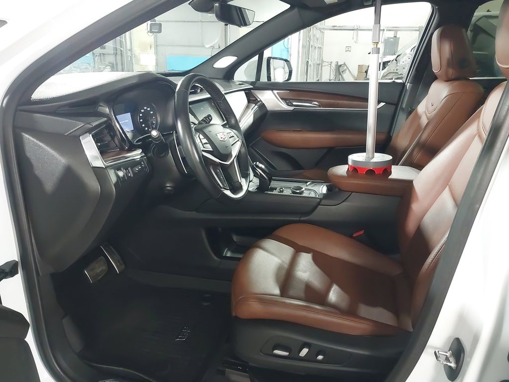 2023 Cadillac XT5