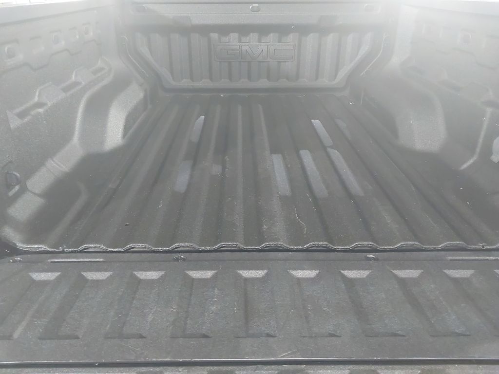 2024 GMC Canyon