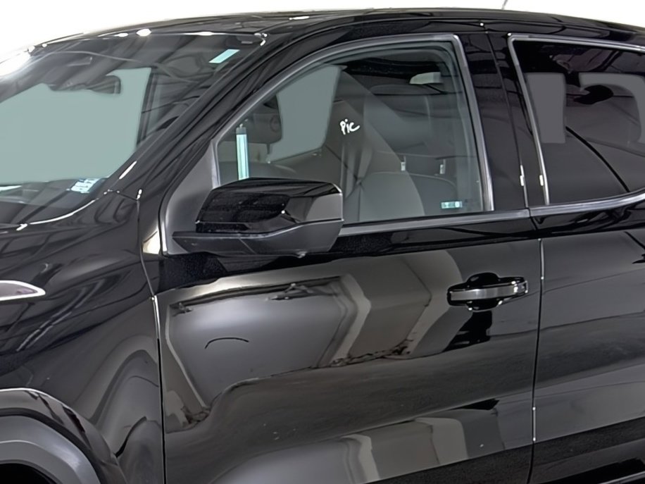 2024 GMC Canyon