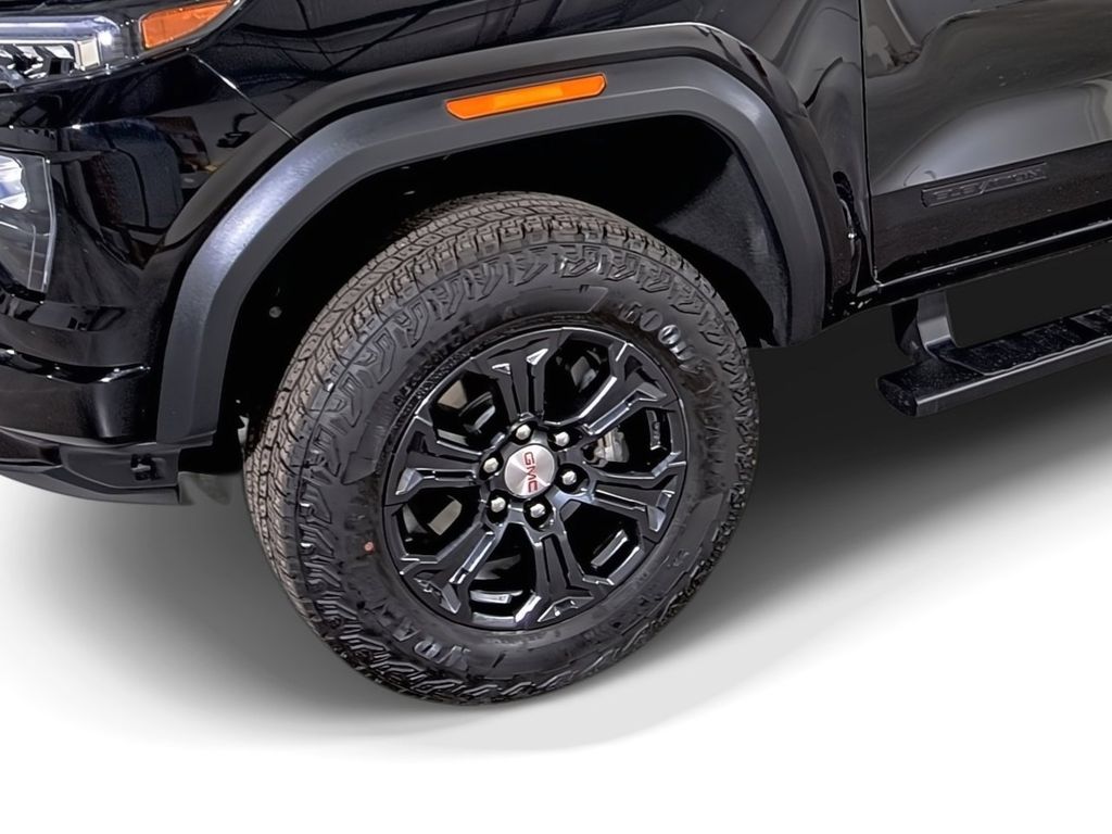 2024 GMC Canyon