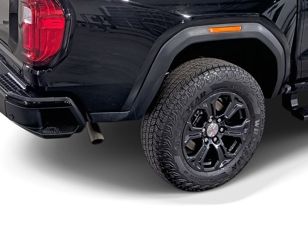 2024 GMC Canyon