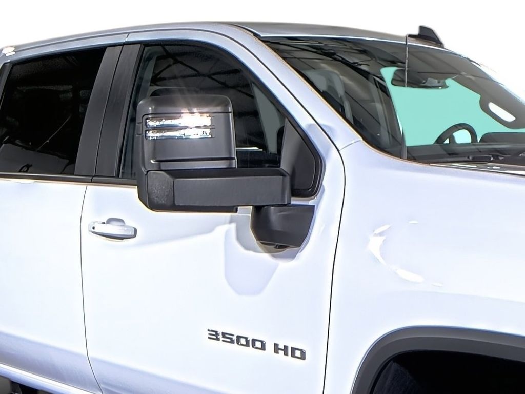 2026 Chevrolet Silverado 3500