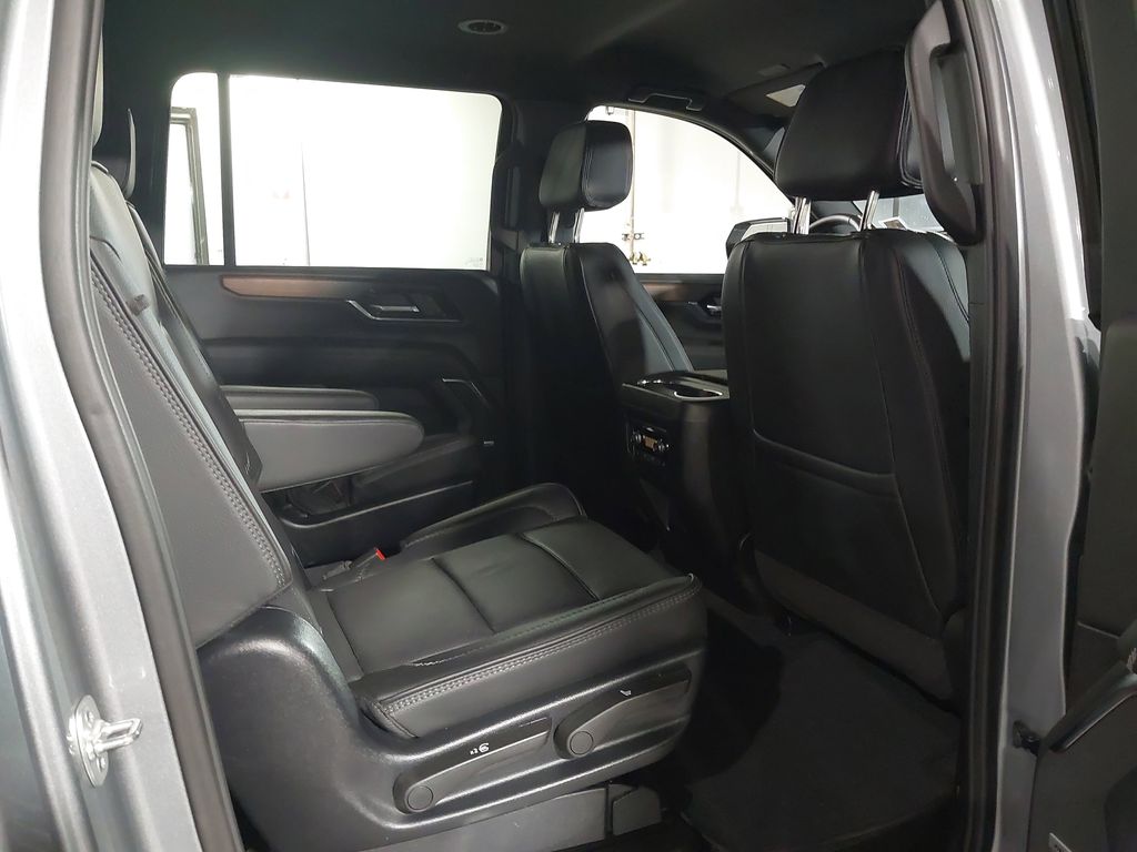 2025 GMC Yukon XL