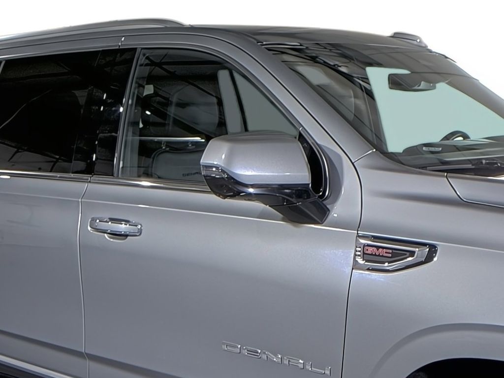 2025 GMC Yukon XL
