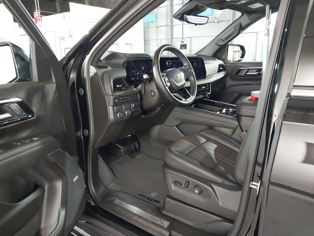 2025 Chevrolet Suburban