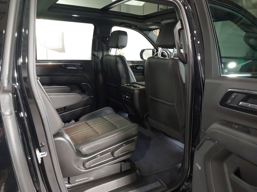 2025 Chevrolet Suburban